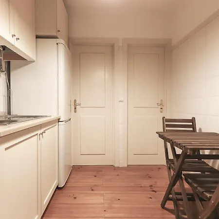 Alfama Prestige By Homing Daire