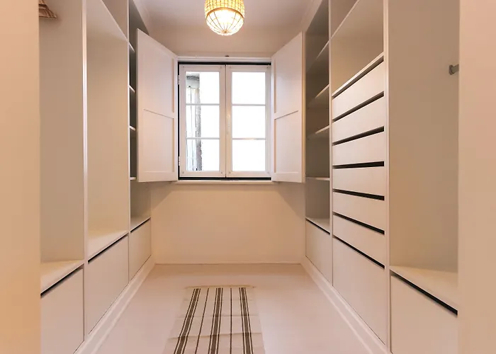 Alfama Prestige By Homing